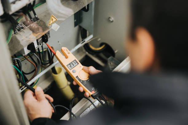 Best Circuit Breaker Repair  in Bloomington, TX